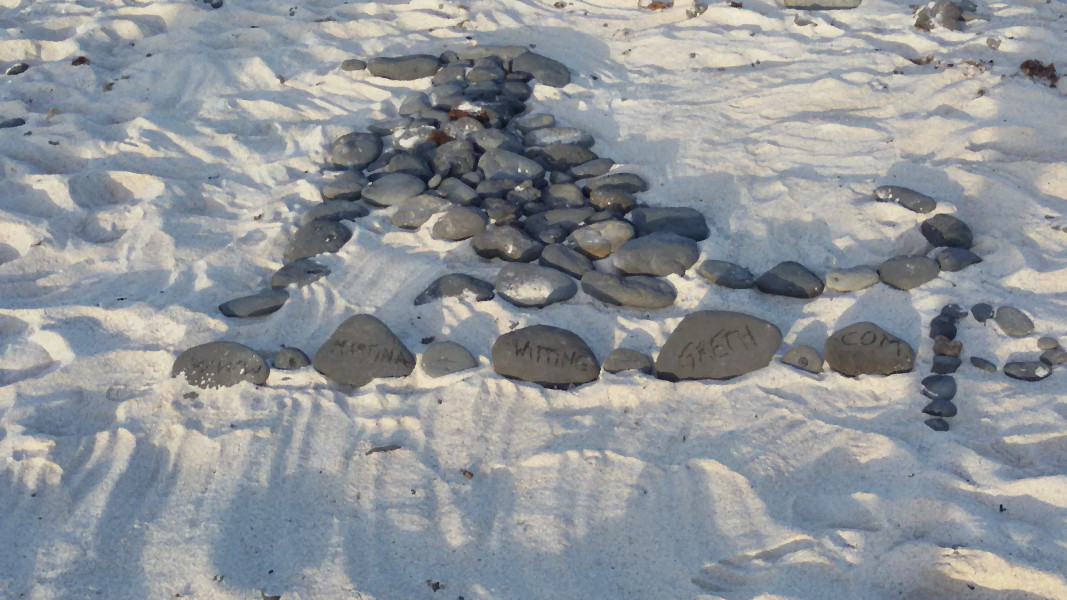 Foto beachArt stone-dog by grethArt, Martina Witting-Greth 